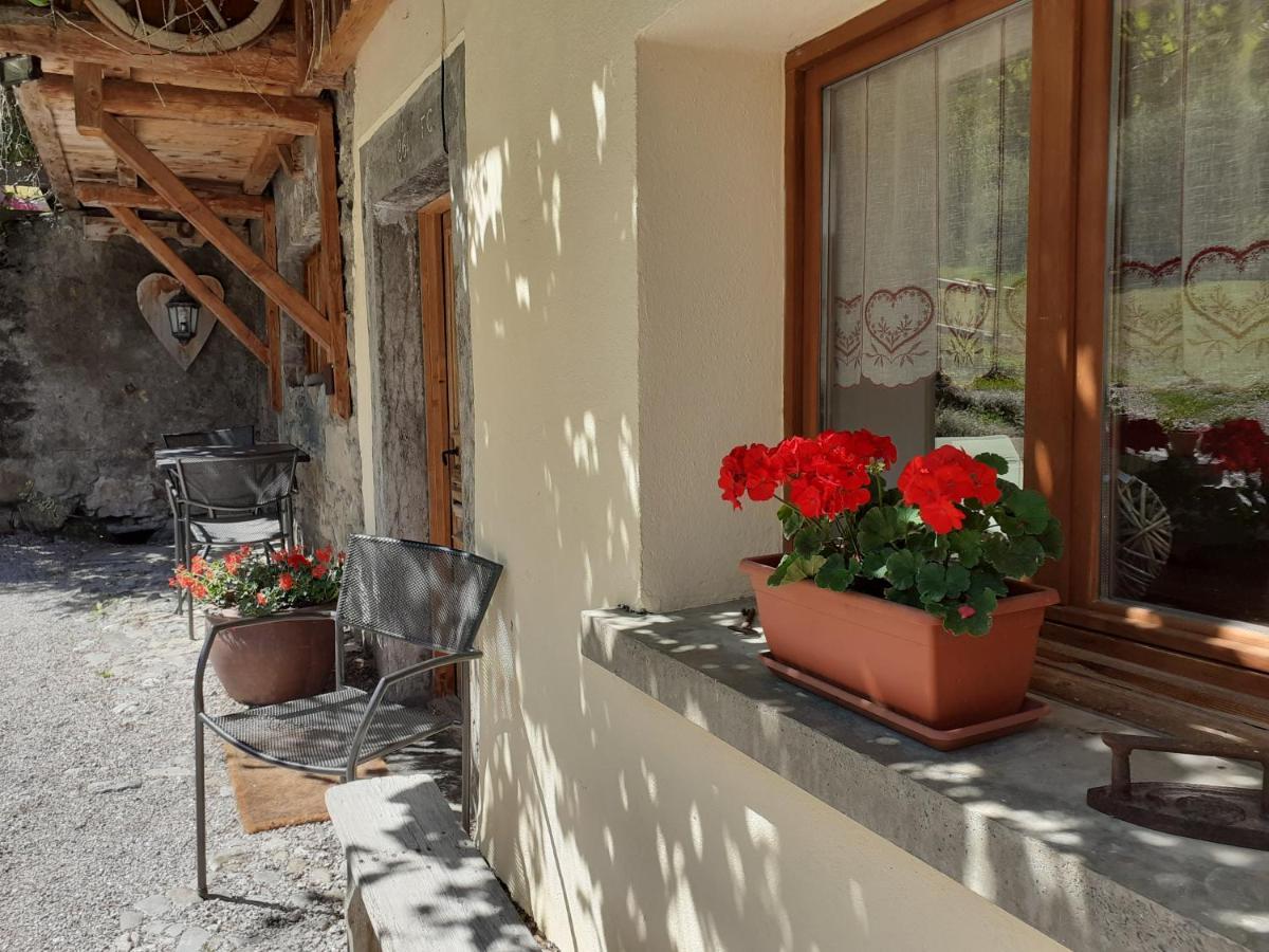 La Grange De Pimberty - Beautiful Apartments 27 Miles From Geneva Vailly Extérieur photo