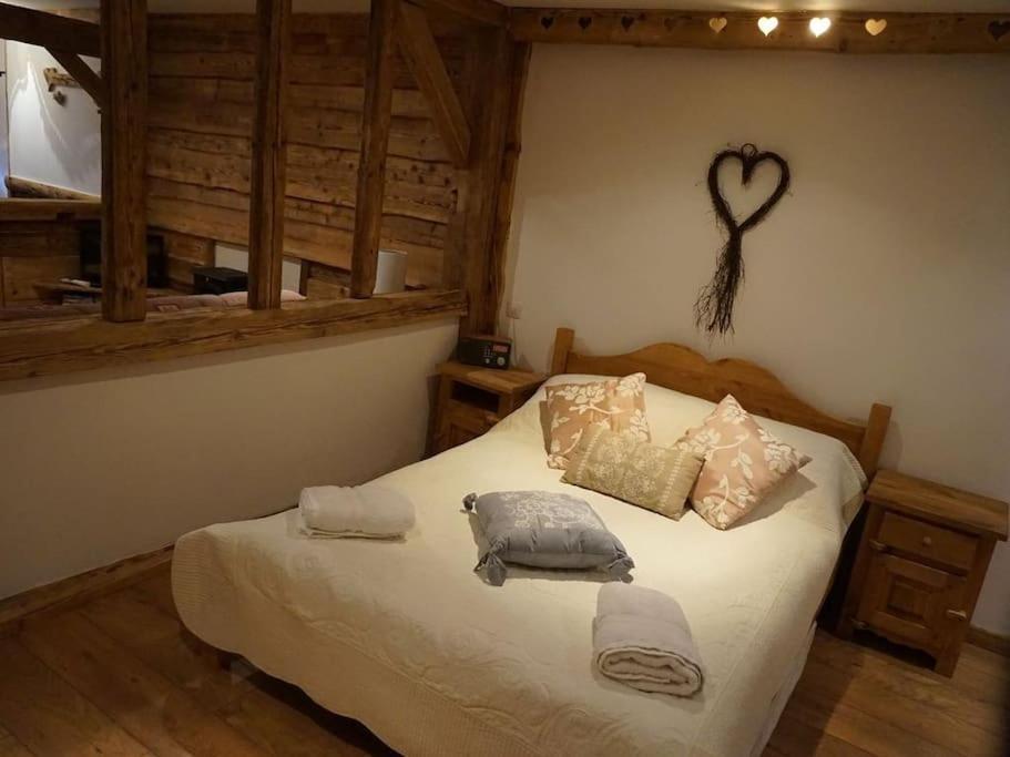 La Grange De Pimberty - Beautiful Apartments 27 Miles From Geneva Vailly Extérieur photo