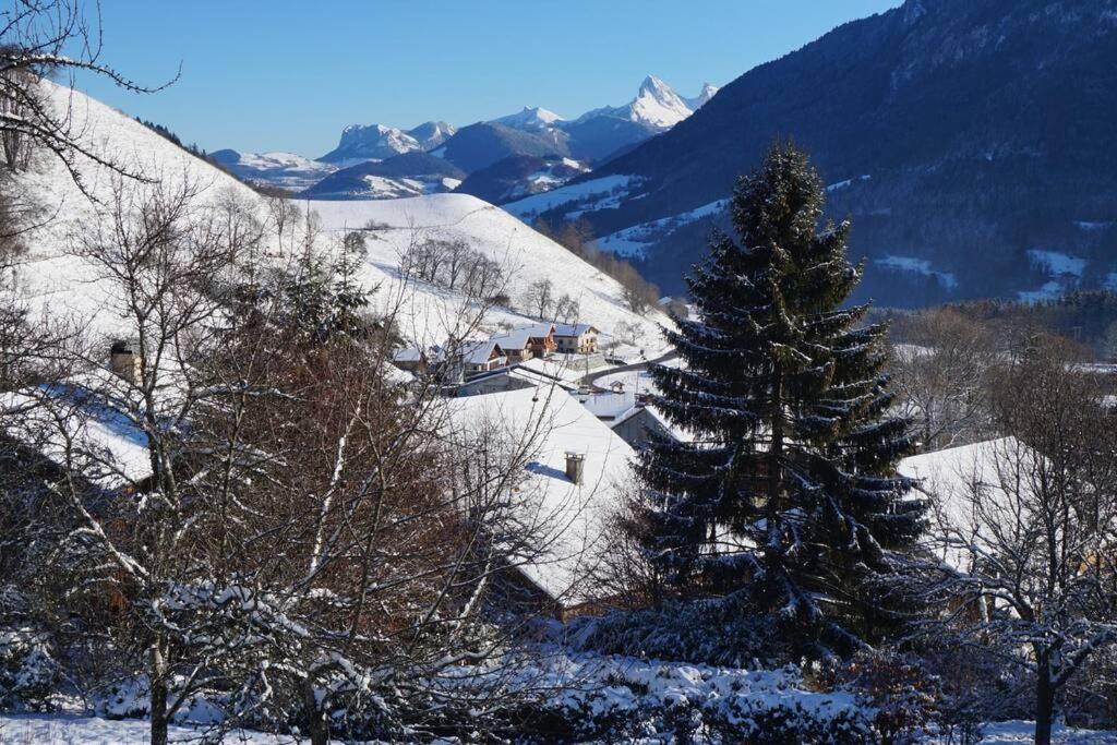 La Grange De Pimberty - Beautiful Apartments 27 Miles From Geneva Vailly Extérieur photo