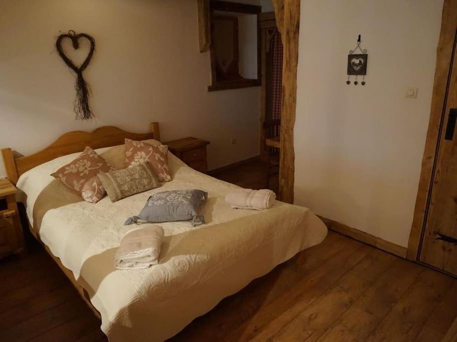 La Grange De Pimberty - Beautiful Apartments 27 Miles From Geneva Vailly Extérieur photo