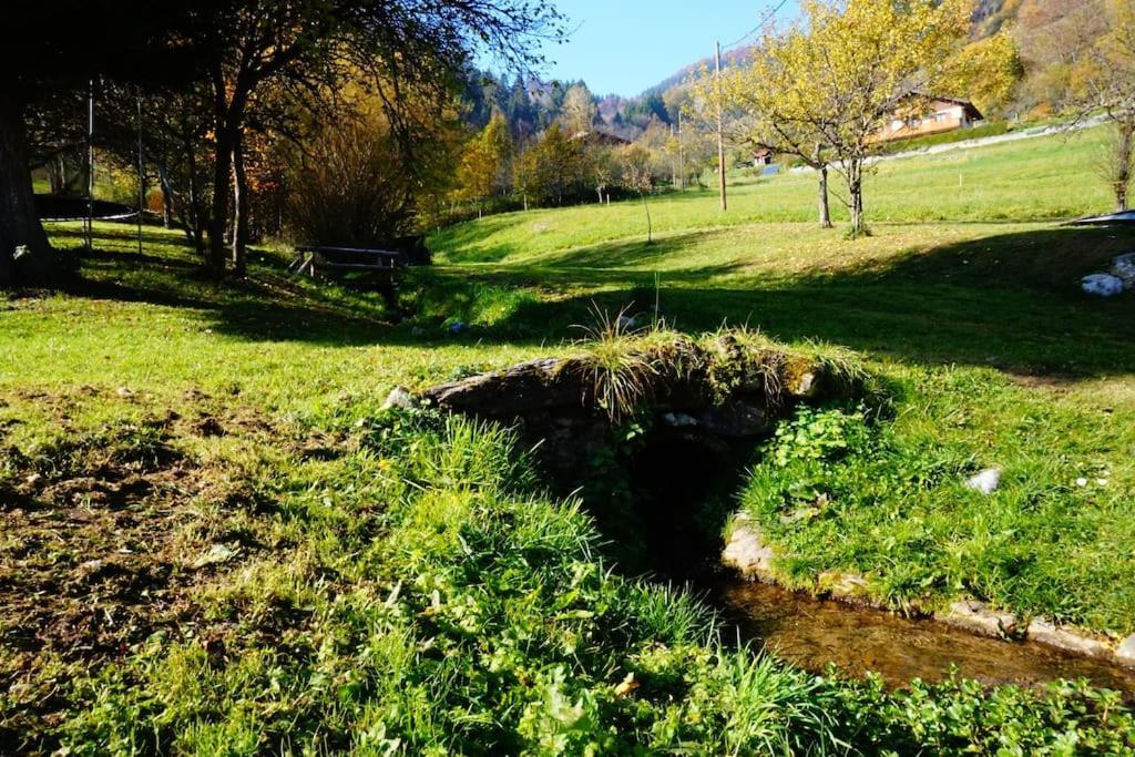La Grange De Pimberty - Beautiful Apartments 27 Miles From Geneva Vailly Extérieur photo